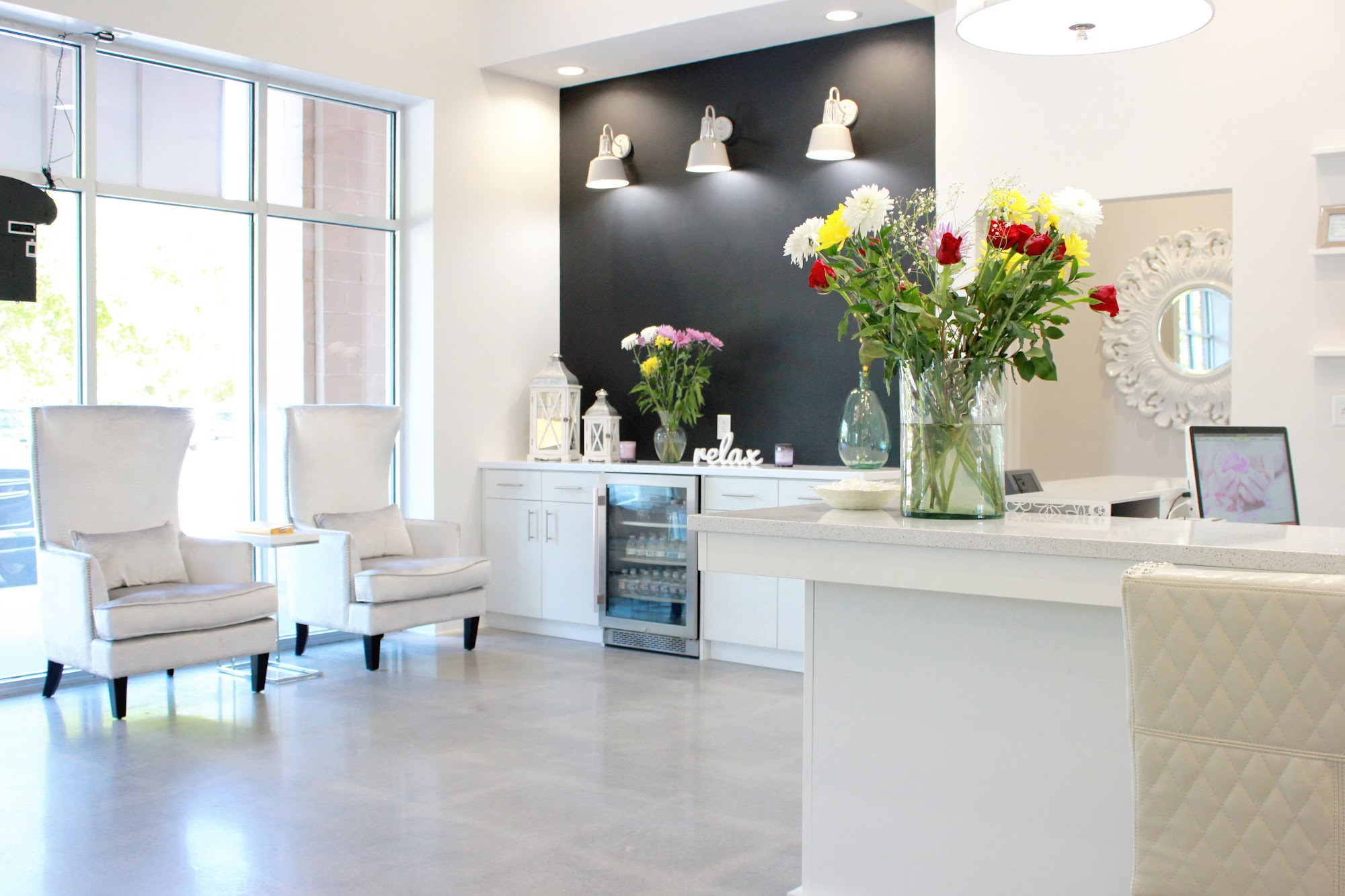 Luxia Nail Spa Summerville elegant reception lobby